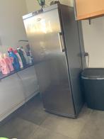 Frigo cave a vin, Electroménager, Classe énergétique A ou plus économe, 100 à 150 litres, Sans bac à congélation, Comme neuf