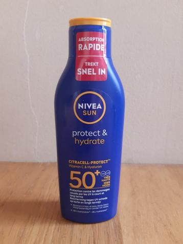 Zonnecrème Nivea Sun Protect & Hydrate, Factor 50+, 200 ml beschikbaar voor biedingen