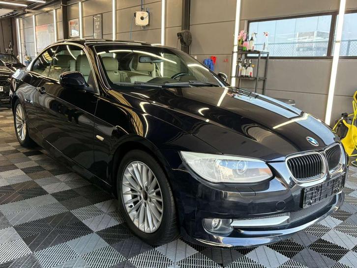 BMW 320 d Cabriolet AUTOMATIQUE bj. 2010 195000km, Auto's, BMW, Bedrijf, Te koop, 3 Reeks, ABS, Airbags, Airconditioning, Alarm