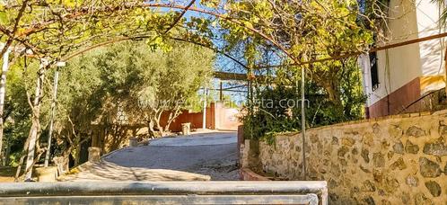 REF.4514 Villa Individuelle avec Grand Terrain, Immo, Buitenland, Spanje, Woonhuis, Stad