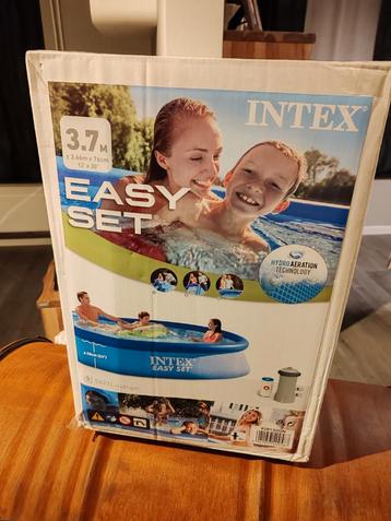 Intex Easy Set Zwembad