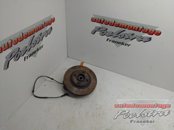 Joint avant droit d'un Renault Twingo, Autos : Pièces & Accessoires, Suspension & Châssis, Renault, Utilisé, 3 mois de garantie