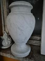 Vase en marbre de Carara,, Antiquités & Art, Enlèvement