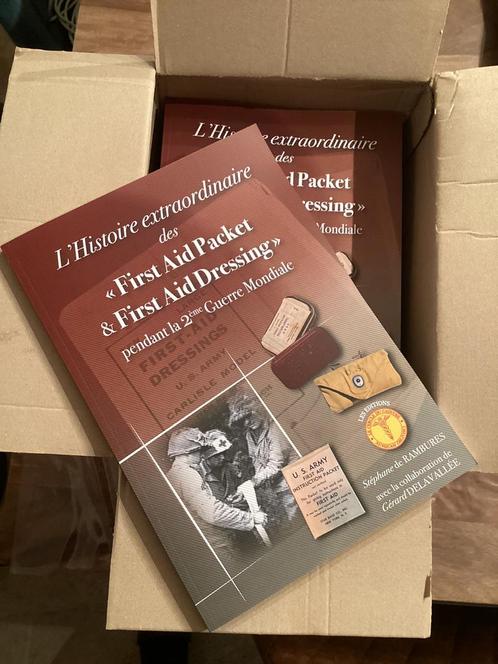 US WW2 MEDICAL - LES FIRST AID PACKETS & DRESSING - LIVRE, Verzamelen, Militaria | Tweede Wereldoorlog