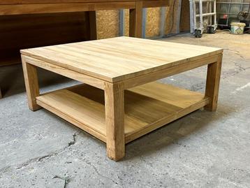 Teak salontafel (1m x 1m) MOET WEG/DUMPINGPRIJS! beschikbaar voor biedingen