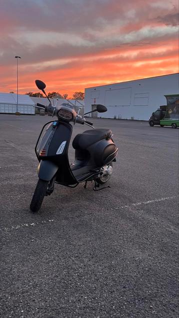Vespa Sprint s 50cc 4t | 2024 |, Fietsen en Brommers, Scooters | Vespa, Vespa S, Ophalen of Verzenden, Benzine, 50 cc
