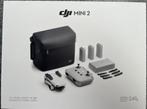 DJI drone mini2 fly more combo + 2 paar stealth propellers, Ophalen of Verzenden, Zo goed als nieuw, Drone met camera
