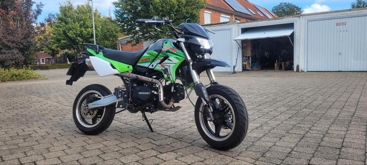 Bosuer 125cc gehomologeerde motor amper 300km, Motoren, Motoren | Overige merken, Particulier, SuperMoto, 11 kW of minder, 1 cilinder