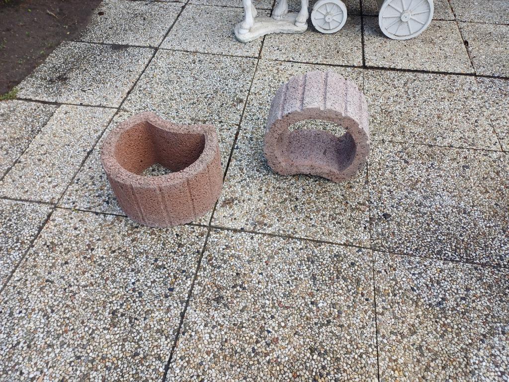 statue de jardin, vase de jardin, bordures, blocs de vase, Enlèvement, Comme neuf, Béton, Autres types