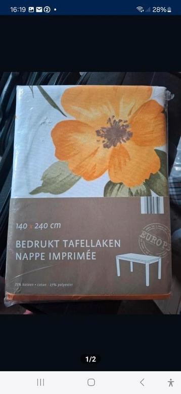 Grande nappe neuve,vintage 240cms beschikbaar voor biedingen