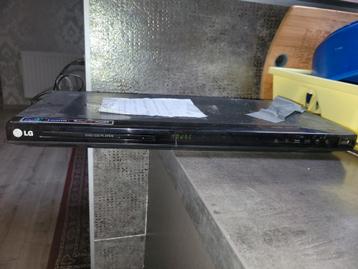 DVD/CD PLAYER