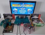 N64 Clear Blue + 2 Clear controllers + Packs & MK4, Games en Spelcomputers, Spelcomputers | Nintendo 64, Gebruikt, RetroGamed