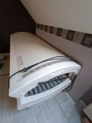 Zonnebank beschikbaar voor biedingen