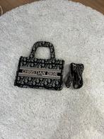 Dior handtas, Handtassen en Accessoires, Tassen | Damestassen, Ophalen, Zo goed als nieuw, Handtas