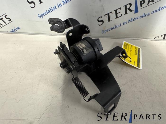 Capteur de position pédale d'accélérateur d'un Mercedes S, 3 mois de garantie, Utilisé, -, -