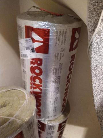 Couverture isolante Rockwool (aluminium) disponible aux enchères