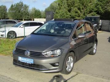 Vw golf Sportsvan 1.2 TSI Automaat Highline beschikbaar voor biedingen