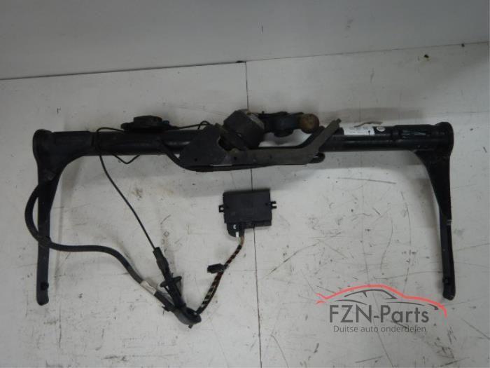 VW Golf 7 Variant Zwenkbare trekhaak, Auto-onderdelen, Trekhaken