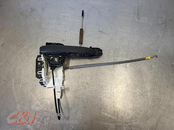 Deurslot Mechaniek 2Deurs rechts van een Mercedes Sprinter beschikbaar voor biedingen