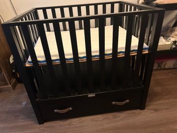 Baby-park bopita met lade beschikbaar voor biedingen