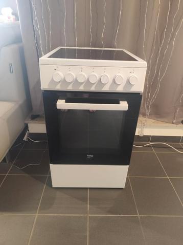 Elektrisch fornuis Beko  beschikbaar voor biedingen
