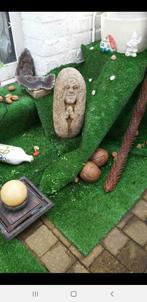 BIDDENDE MADONNA IN NATUURSTEEN, Tuin en Terras, Tuinbeelden, Ophalen, Zo goed als nieuw