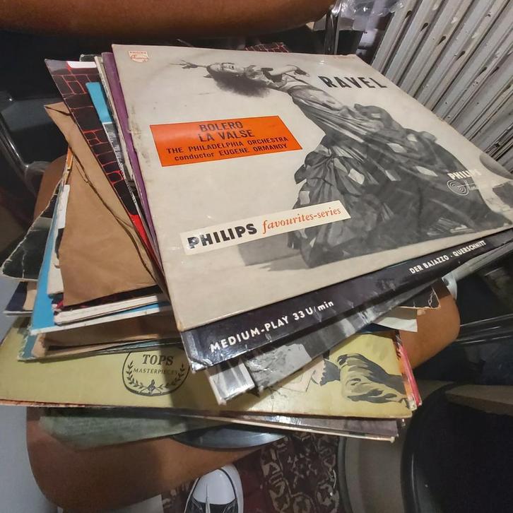 Een dertig tal bakeliet elpees lp in lot te koop, Cd's en Dvd's, Vinyl | Wereldmuziek, Ophalen of Verzenden