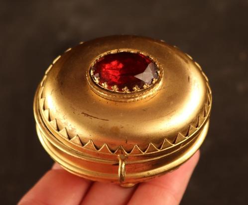 Fraai klein bijouteriekistje, Antiek en Kunst, Antiek | Woonaccessoires, Ophalen of Verzenden