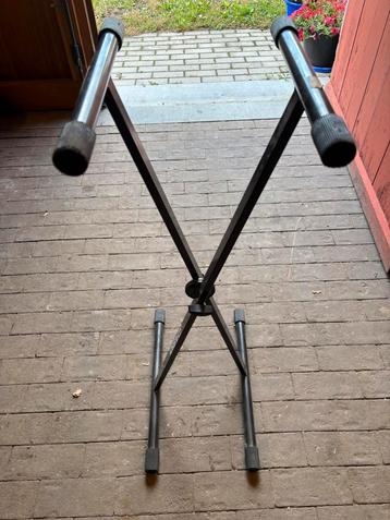 Staander voor keyboard, Enlèvement, Utilisé, Pied pour instrument, Clavier ou Synthétiseur