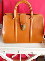 Vintage handtas, Handtassen en Accessoires, Tassen | Damestassen, Ophalen, Handtas