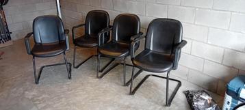 bureel stoelen beschikbaar voor biedingen