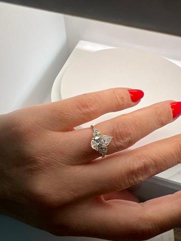 Prachtige ring beschikbaar voor biedingen