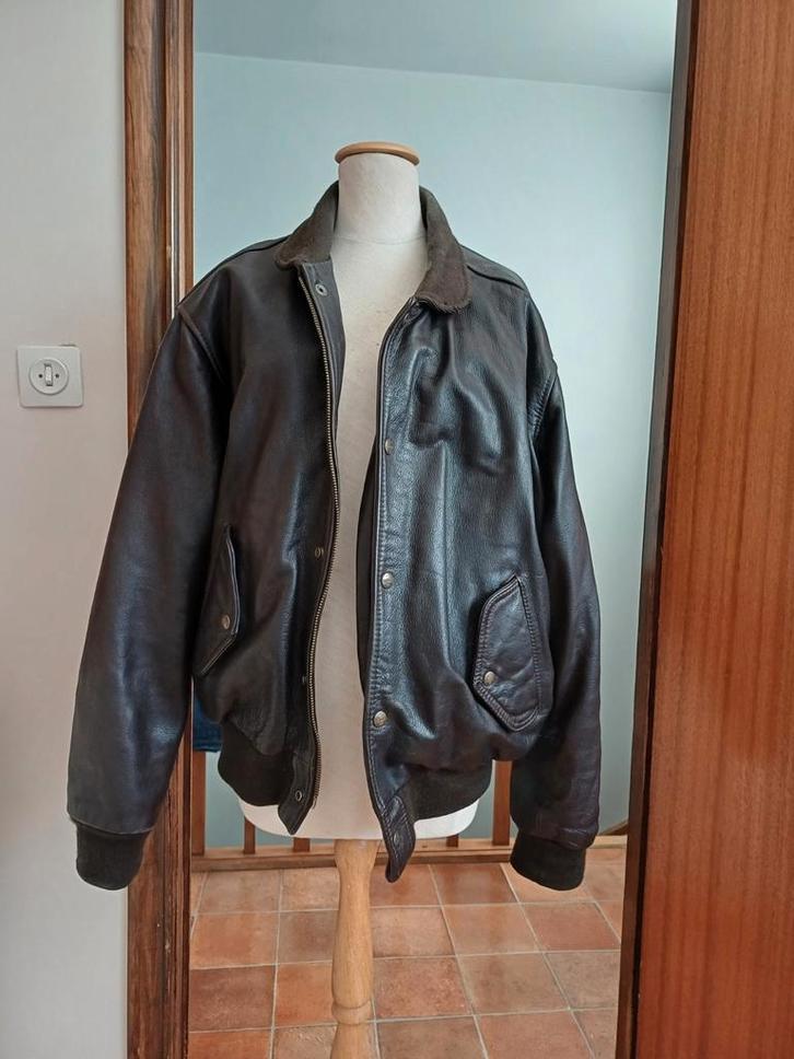 Aviator Chevignon „Porte Avion” jack, Kleding | Heren, Jassen | Winter, Zo goed als nieuw, Maat 48/50 (M), Bruin, Ophalen of Verzenden