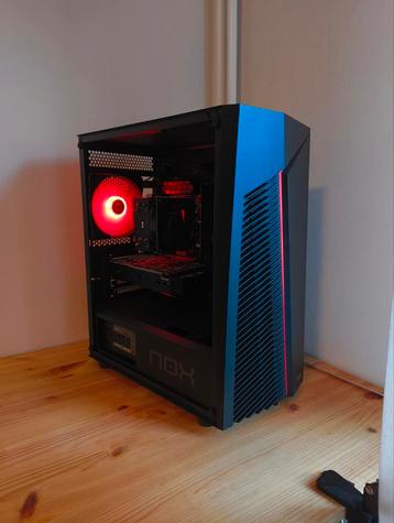 Gaming pc beschikbaar voor biedingen