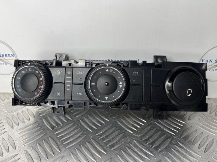 Panneau de commandes chauffage d'un Mercedes Sprinter, Autos : Pièces & Accessoires, Tableau de bord & Interrupteurs, Mercedes-Benz