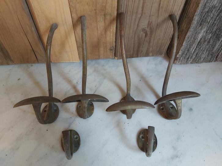 6 decoratieve oude koperen kapstok haken, Antiek en Kunst, Curiosa en Brocante, Ophalen of Verzenden