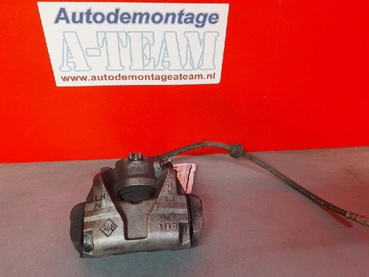 REMKLAUW LINKS VOOR ABS Renault Captur (2R) (01-2013/-), Auto-onderdelen, Remmen en Aandrijving, Renault, Gebruikt