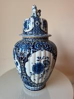Delfts blauwe dekselvaas – Petrus Regout Maastricht, Antiek en Kunst, Ophalen