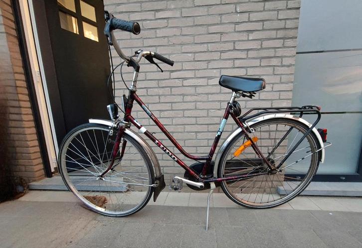 Stadsfiets merk Ludo, wielen 28inch, Fietsen en Brommers, Fietsen | Dames | Omafietsen, Gebruikt, 53 tot 56 cm, Handrem, Versnellingen