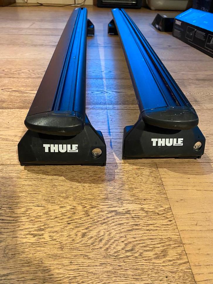 Barres de toit THULE Audi A4 Avant Q5 Mercedes class C, Autos : Divers, Porte-bagages, Utilisé, Enlèvement