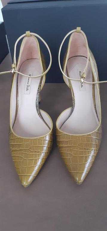 Schoenen maat 38 beschikbaar voor biedingen