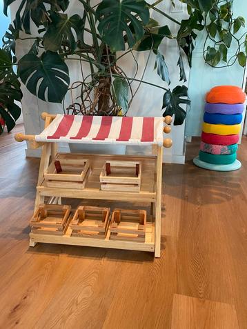 Speelgoedwinkel beschikbaar voor biedingen