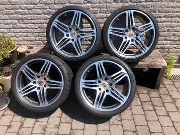 Set originele Porsche 19 inch turbo velgen  beschikbaar voor biedingen