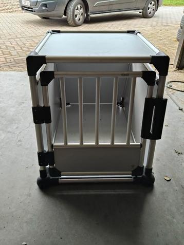 Trixie auto bench M-L H60 x B65 x D86 cm beschikbaar voor biedingen