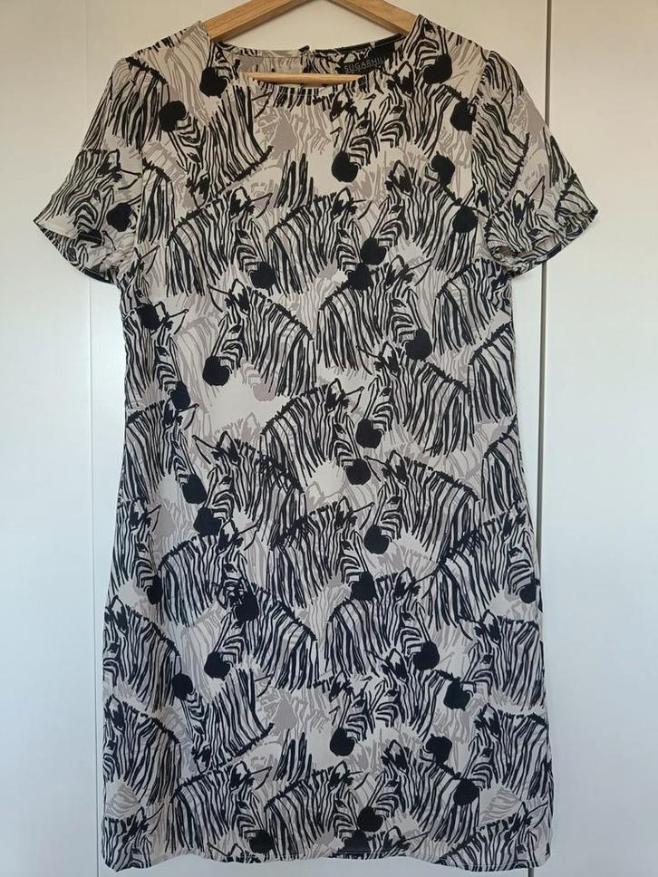 Sugarhill Boutique - Jurk met zebra's, Vêtements | Femmes, Robes, Comme neuf, Taille 38/40 (M), Blanc, Au-dessus du genou, Enlèvement ou Envoi