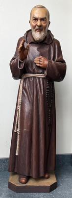 Houten beeld van Sint Pater Pio van Pietrelcina 80cm hoog, Verzamelen, Zo goed als nieuw, Ophalen