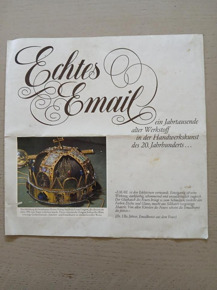 Assiettes émaillées « Les Quatre Saisons », Collections, Marques & Objets publicitaires, Comme neuf, Autres types, Enlèvement ou Envoi