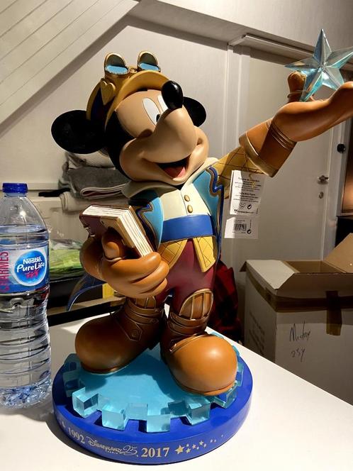 Uniek beeld Mickey 25 jaar Disney (52cm), Verzamelen, Disney, Nieuw, Beeldje of Figuurtje, Mickey Mouse, Ophalen