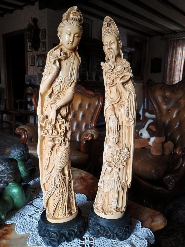 Fijn gesculpteerde ivoren beelden, Antiek en Kunst, Kunst | Beelden en Houtsnijwerken, Ophalen