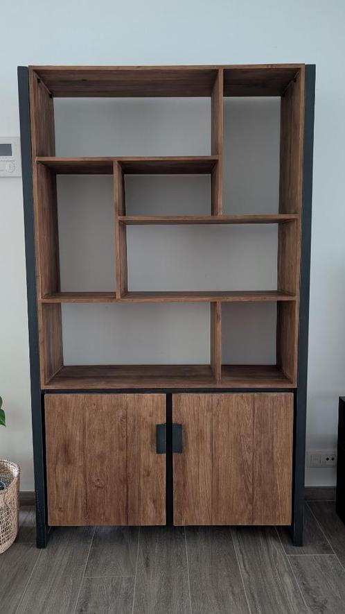 boekenkast in industrieel design, Huis en Inrichting, Kasten | Boekenkasten, Zo goed als nieuw, 100 tot 150 cm, 150 tot 200 cm